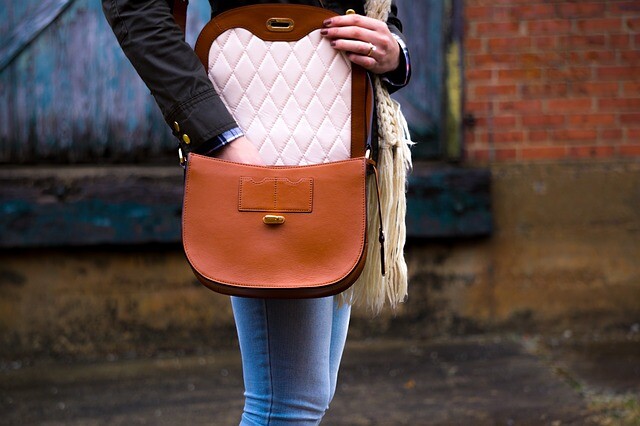 The mysteries of women's bags: lip balm, lip gloss